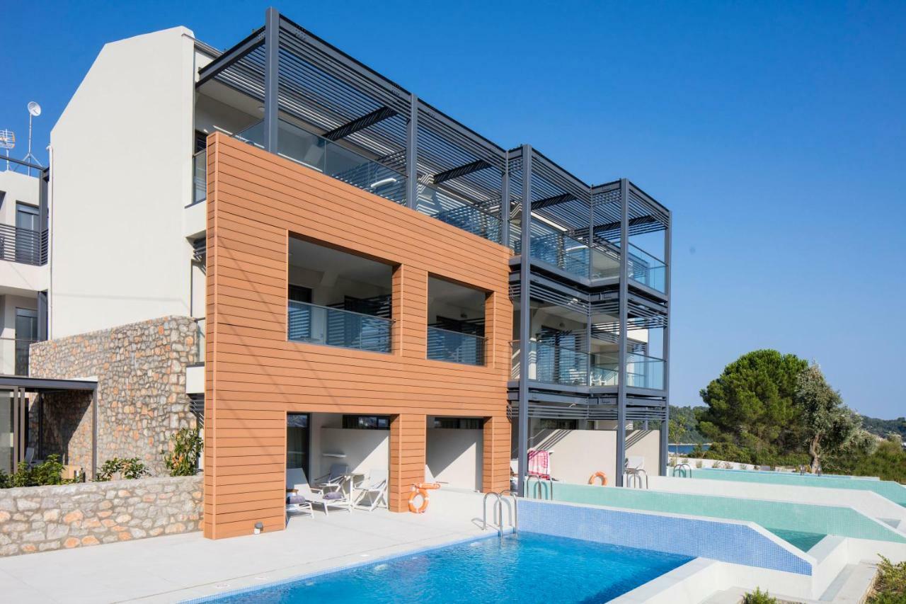 Amira Aparthotel Skiathos Town Exterior photo