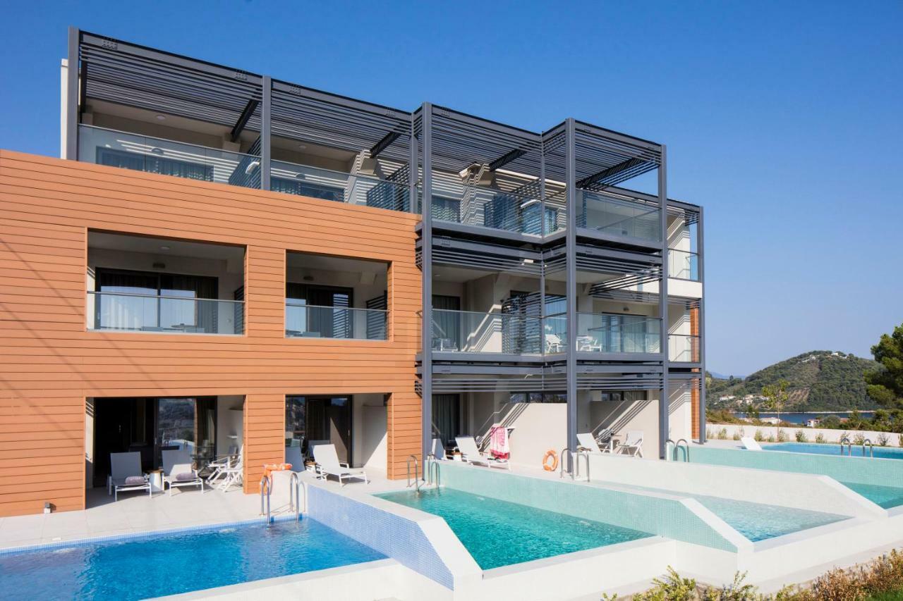 Amira Aparthotel Skiathos Town Exterior photo
