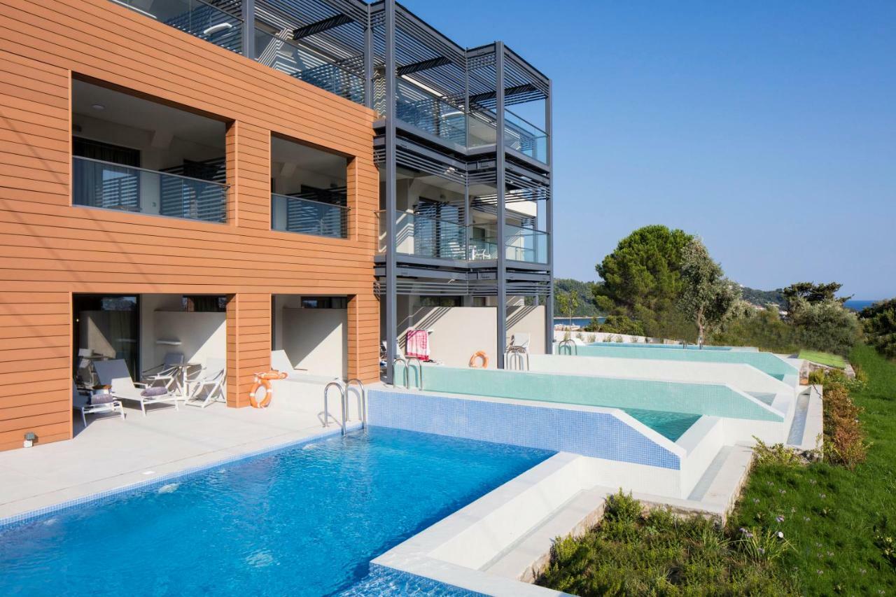 Amira Aparthotel Skiathos Town Exterior photo